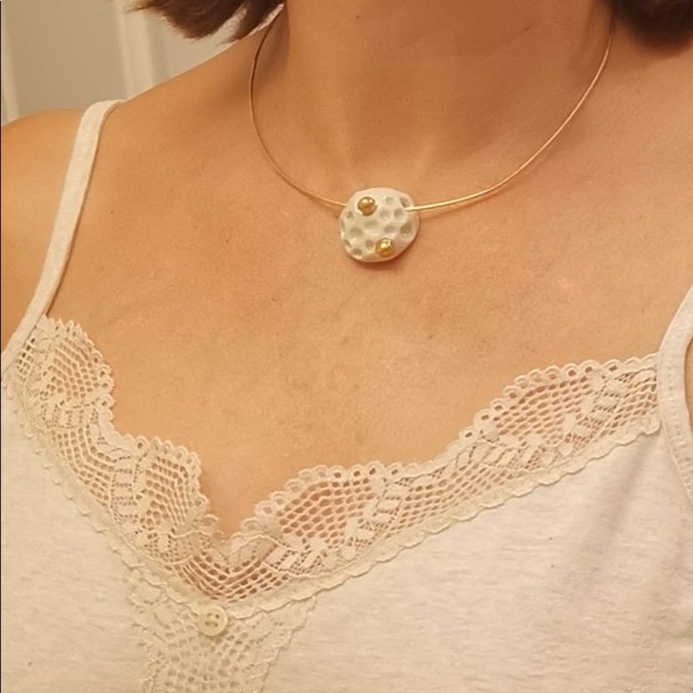 Hand made porcelain Choker - Picture 1 of 4